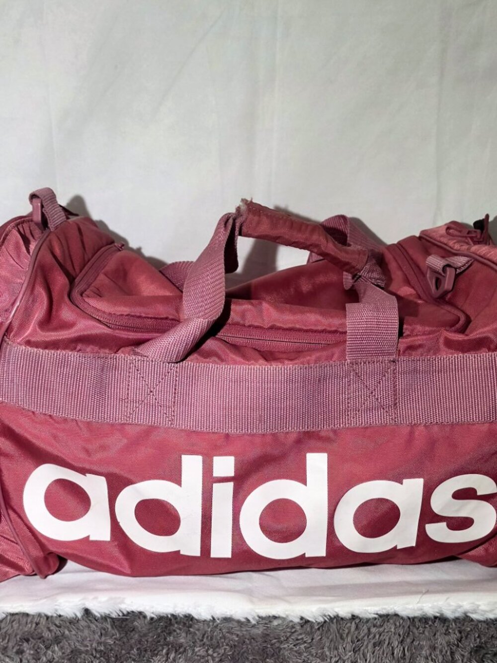 Adidas Duffle bag pink side pockets shoulder strap travel plane carry on